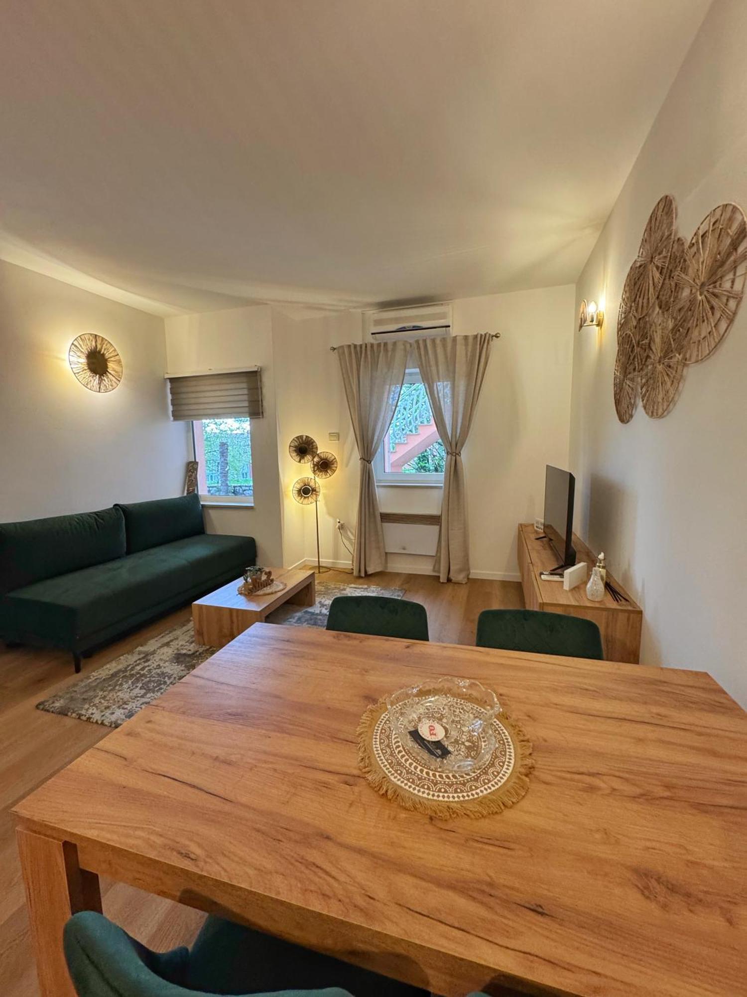 לובראן Villa Nada מראה חיצוני תמונה